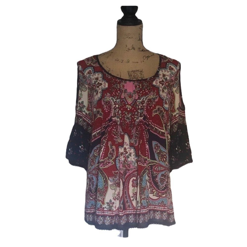 Bila cold shoulder boho top